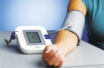 高血壓的家庭監測比改低標準更重要